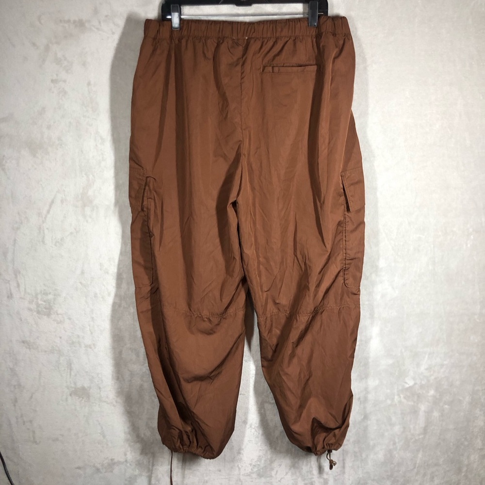 Offline Aerie Baggy Cargo Parachute Pants XL Short Brown Elastic Lightweight NWT - Picture 7 of 11